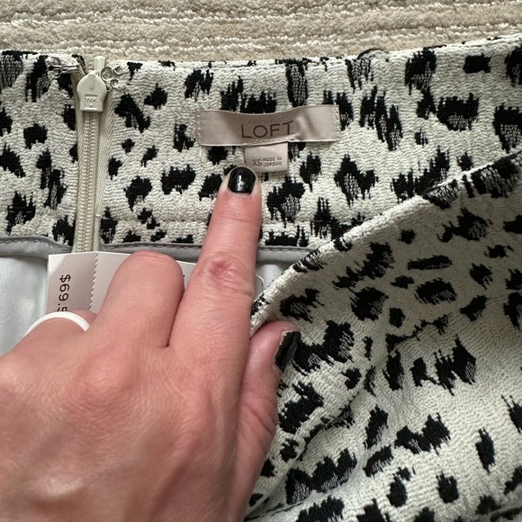 NWT Ann Taylor LOFT snow leopard skirt size xs - Picture 3 of 5